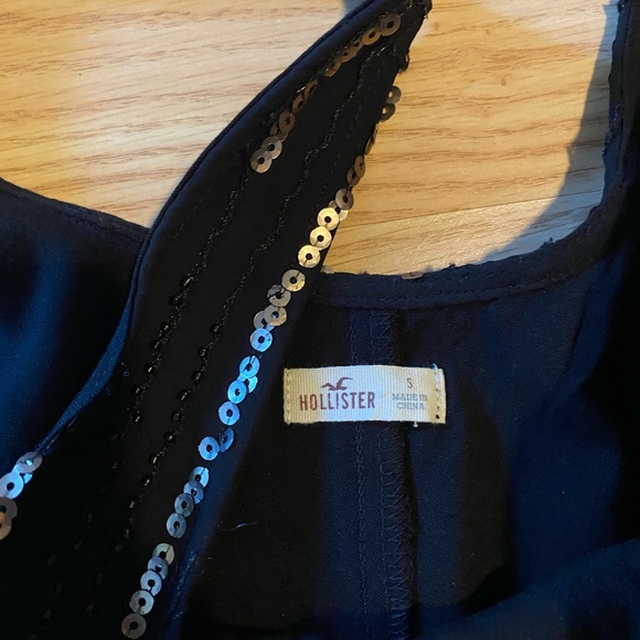 Hollister Sequin Black Dress - Picture 3 of 4
